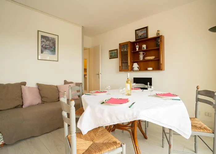 Les Jardins Du Port-4 By Interhome Apartment