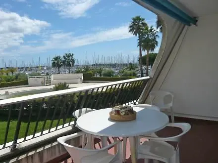 Apartment Les Jardins Du Port-4 By Interhome Le Grau-du-Roi